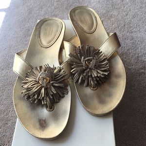 🐤 Coach Suki Metallic Gold Sandal 🐤